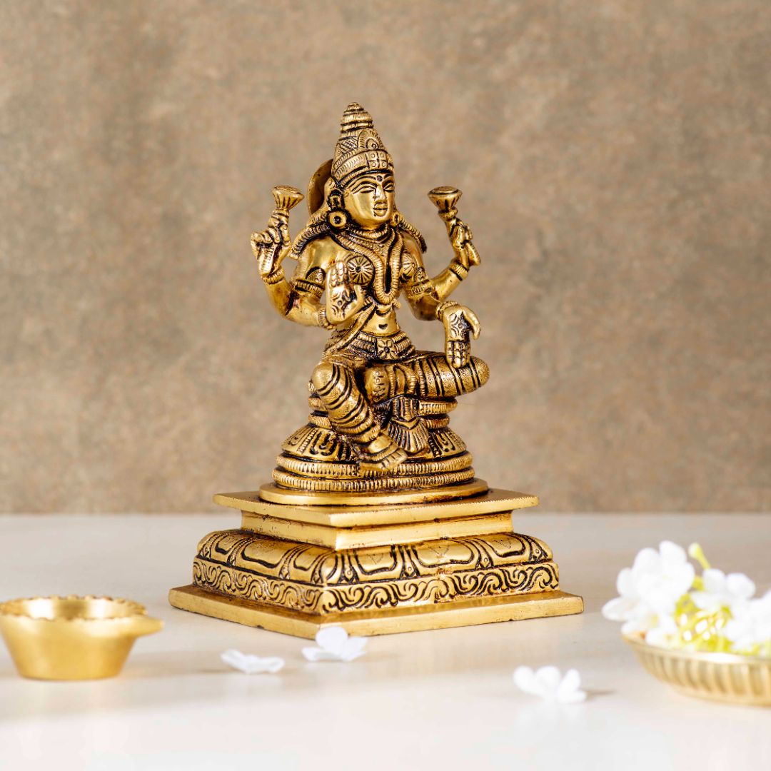 Superfine Laxmi Ganesha Idol - 7 Inch