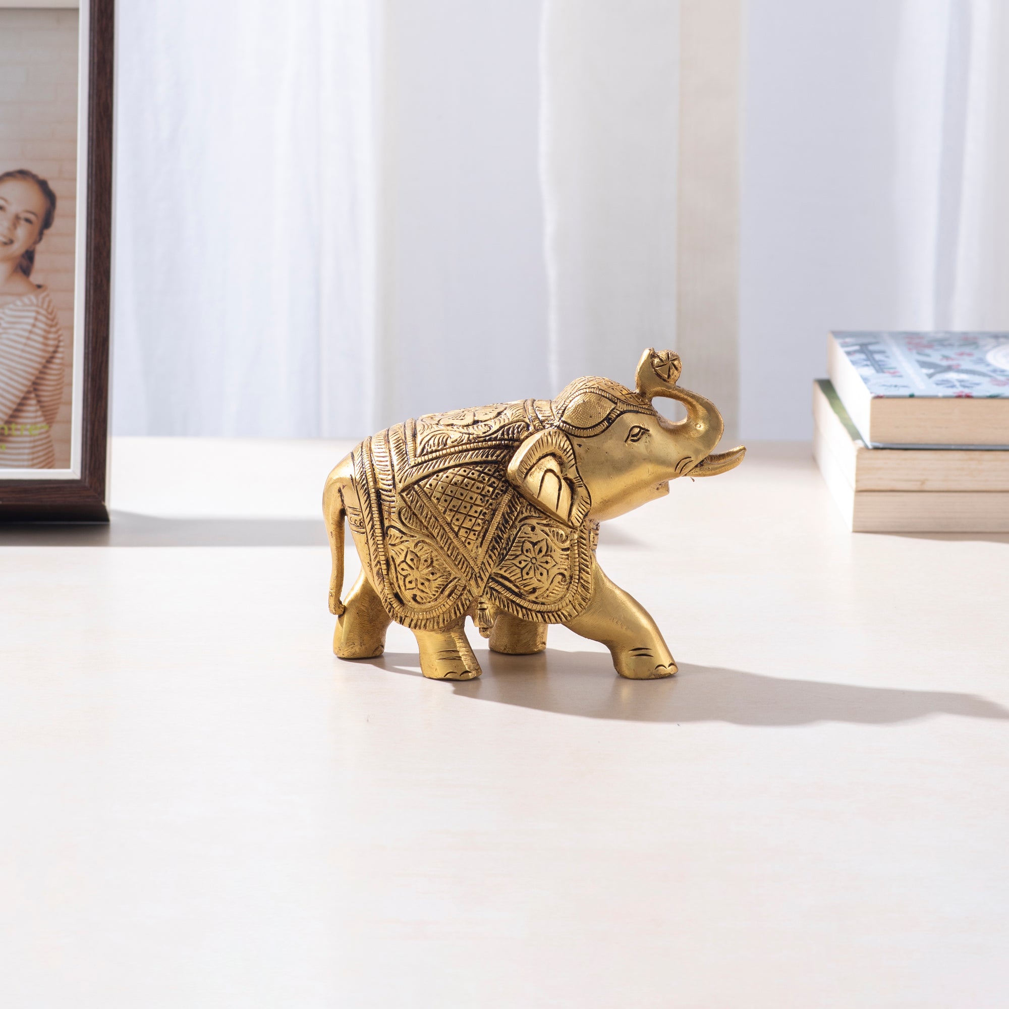 Brass Decorative Elephant Pair in Welcome Mudra