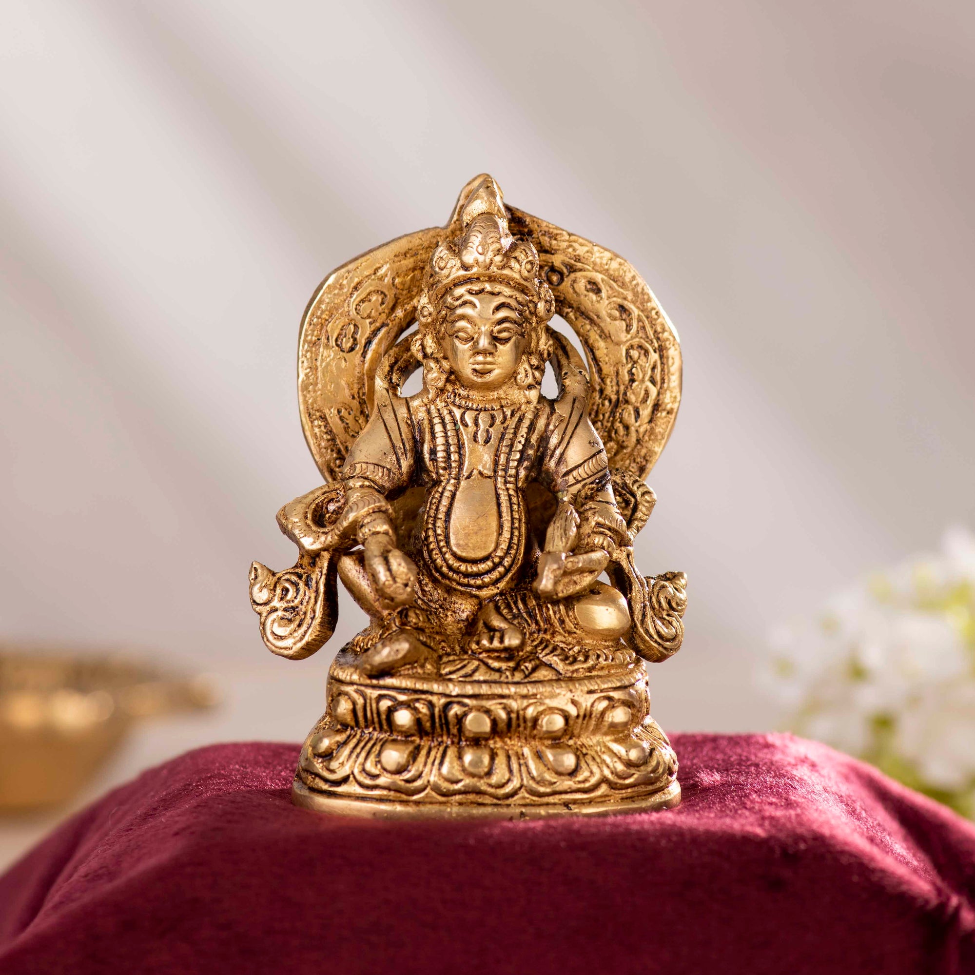 Brass Kuber Idol - 3.5 Inch