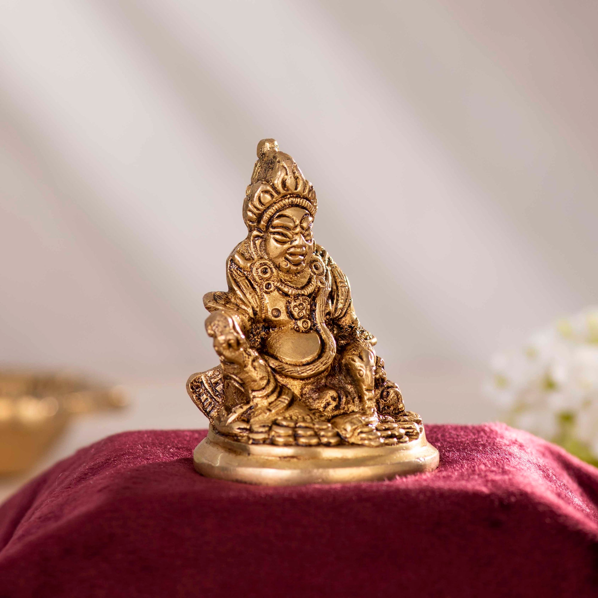 Brass Kuber Idol - 3 Inch