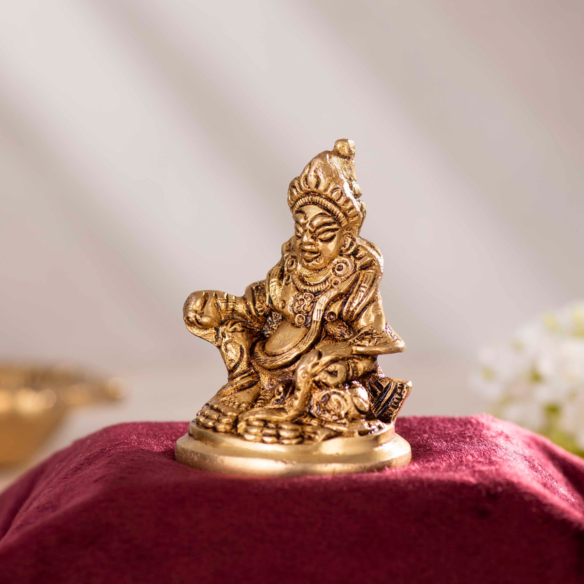 Brass Kuber Idol - 3 Inch