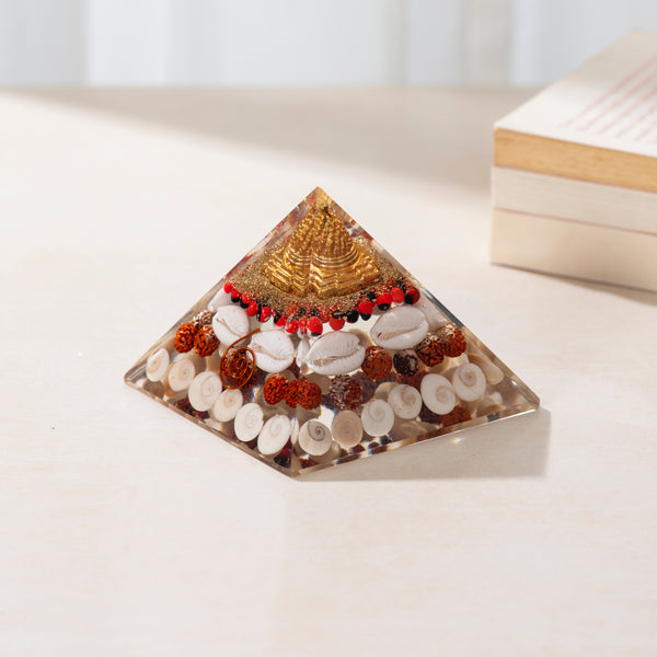 Buy Crystal Pyramid Stones Online | Darbar Craft