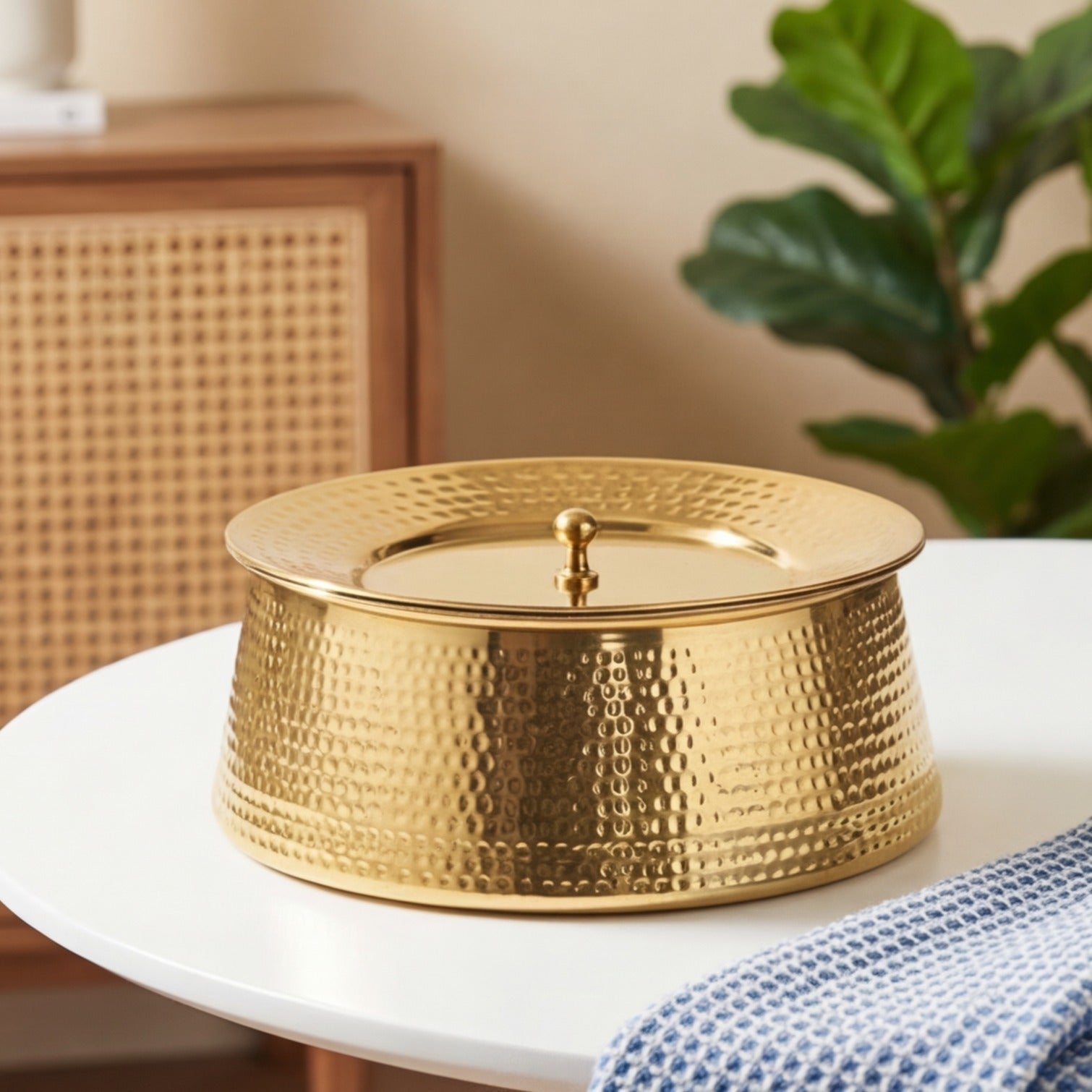 Traditional Brass Lagan Handi with Lid & Tin Coating